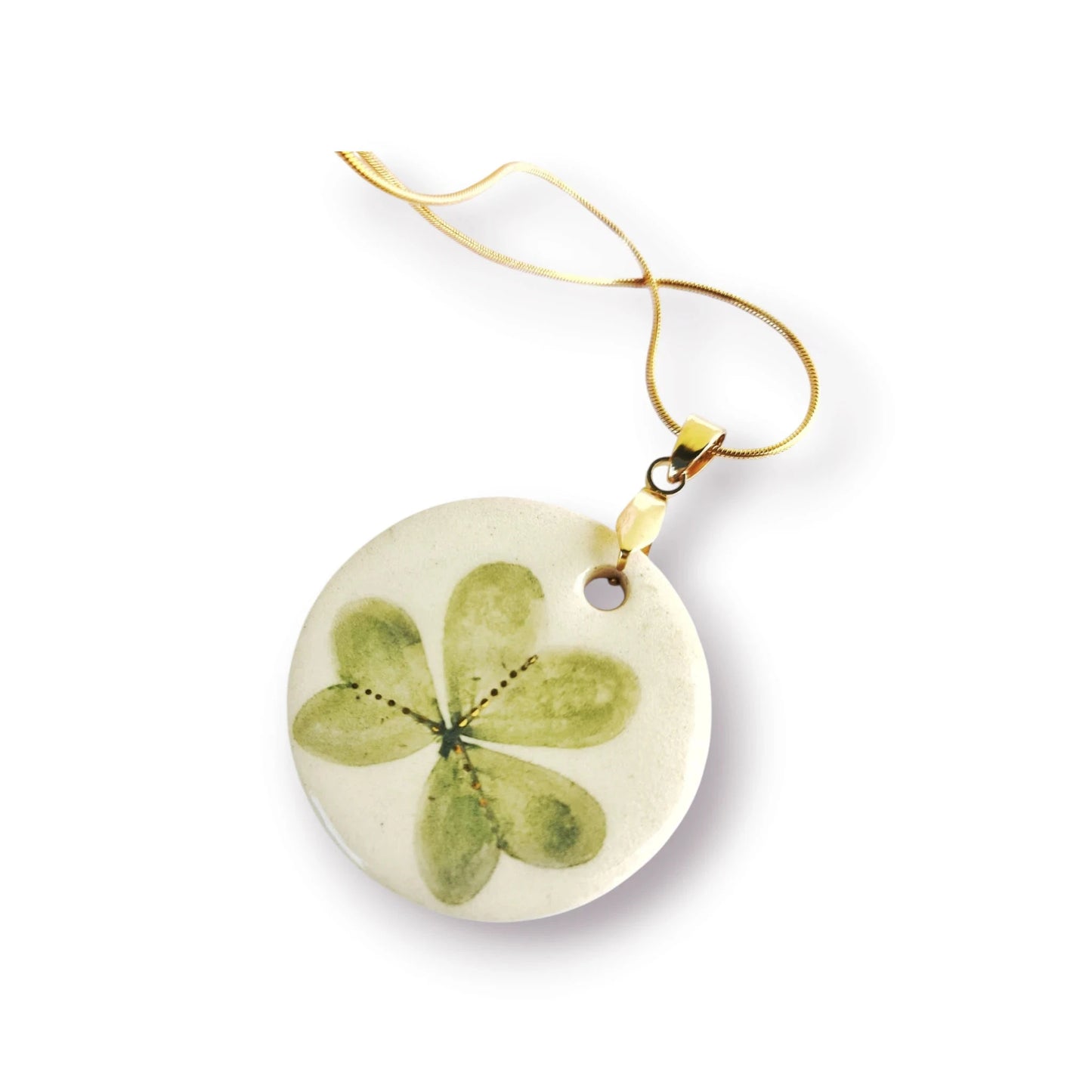 Collar de cerámica con trébol